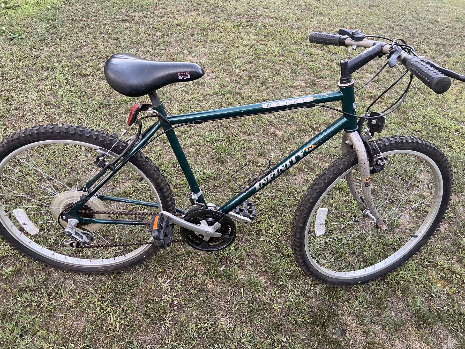 Magna Electroshock Mountain Bike stores 24