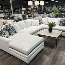 Mandalay Sectional With Cloud Seats 