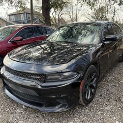 2018 Dodge Charger SXT