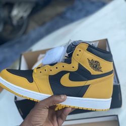 Jordan 1 “Pollen”