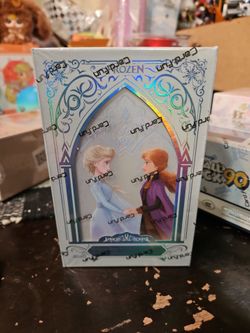 Disney Frozen Card Fun Trading Card Box