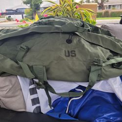 US ARMY DUFFLE BAG