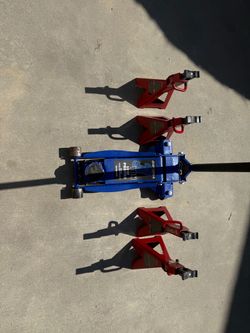 Car jack & stands