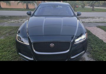 2016 Jaguar XF