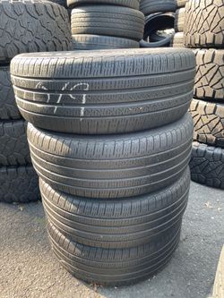 245/50R19 Pirelli run flat 225/50/19 set of 4 matching used tires in great condition 300$ for 4 tires plus tax. Mount available but not included. Whee