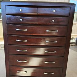 Extra Large Heavy 9 Drawer Dresser