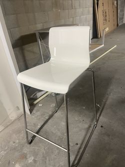 IKEA Barstool (1)
