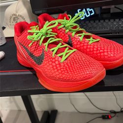 Nike Reverse Grinches Size 12.5 