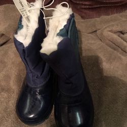Size 5 Brand New With Tags Baby Snow / Rain Boots Lines