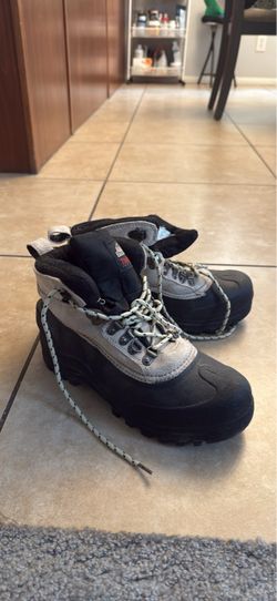Itasca Winter Boots size 8