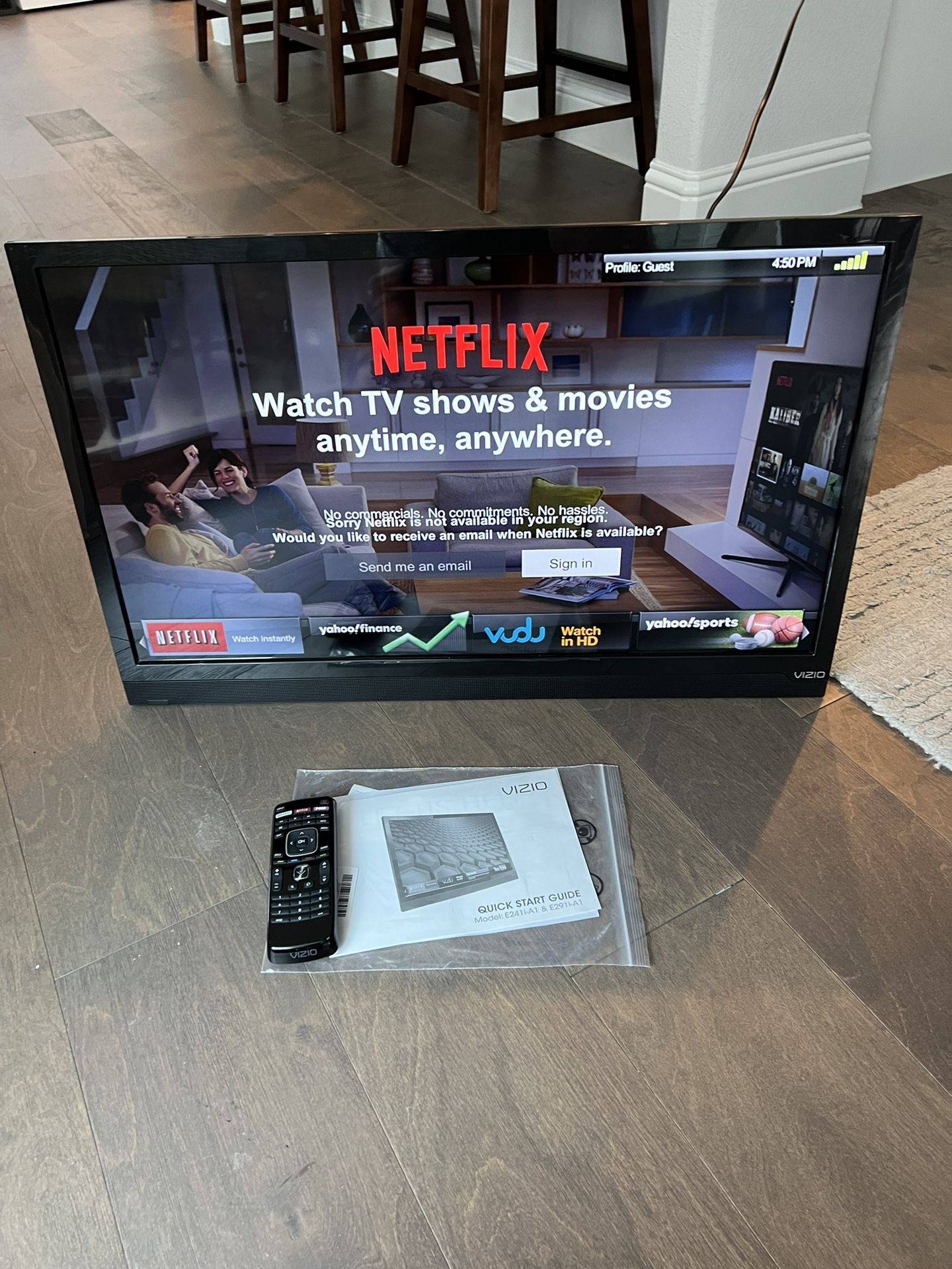 Vizio 29-Inch LED Smart TV