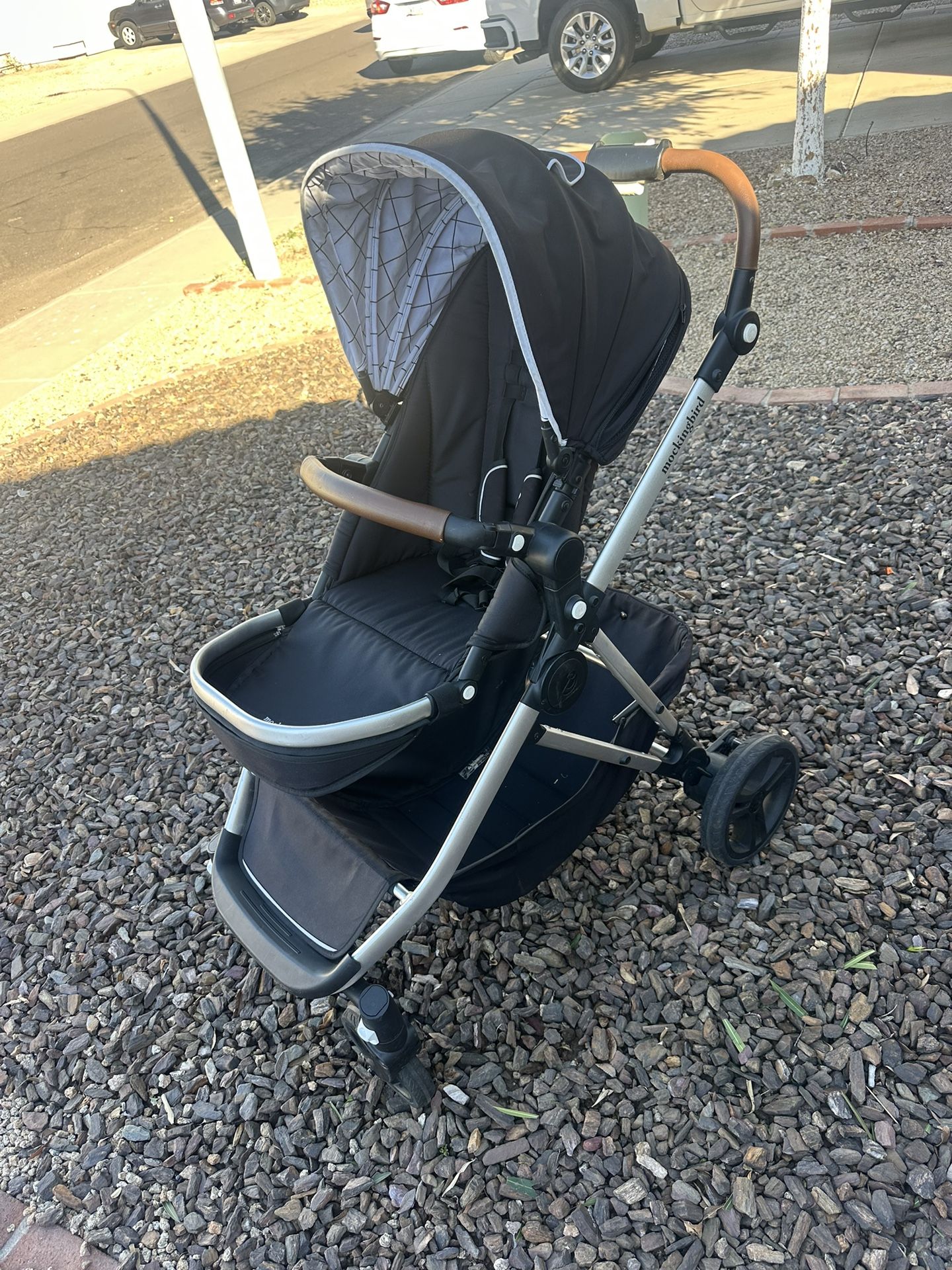 Mocking Bird Stroller