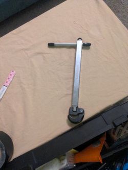 Basin Wrench