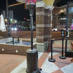 Outdoor Propane Patio Heater 48k BTU great For restaurants Churches Outdoor Gatherings 82 Inches Tall