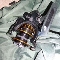 Daiwa BG 4000 Spinning Reel Unused Ĺ Look