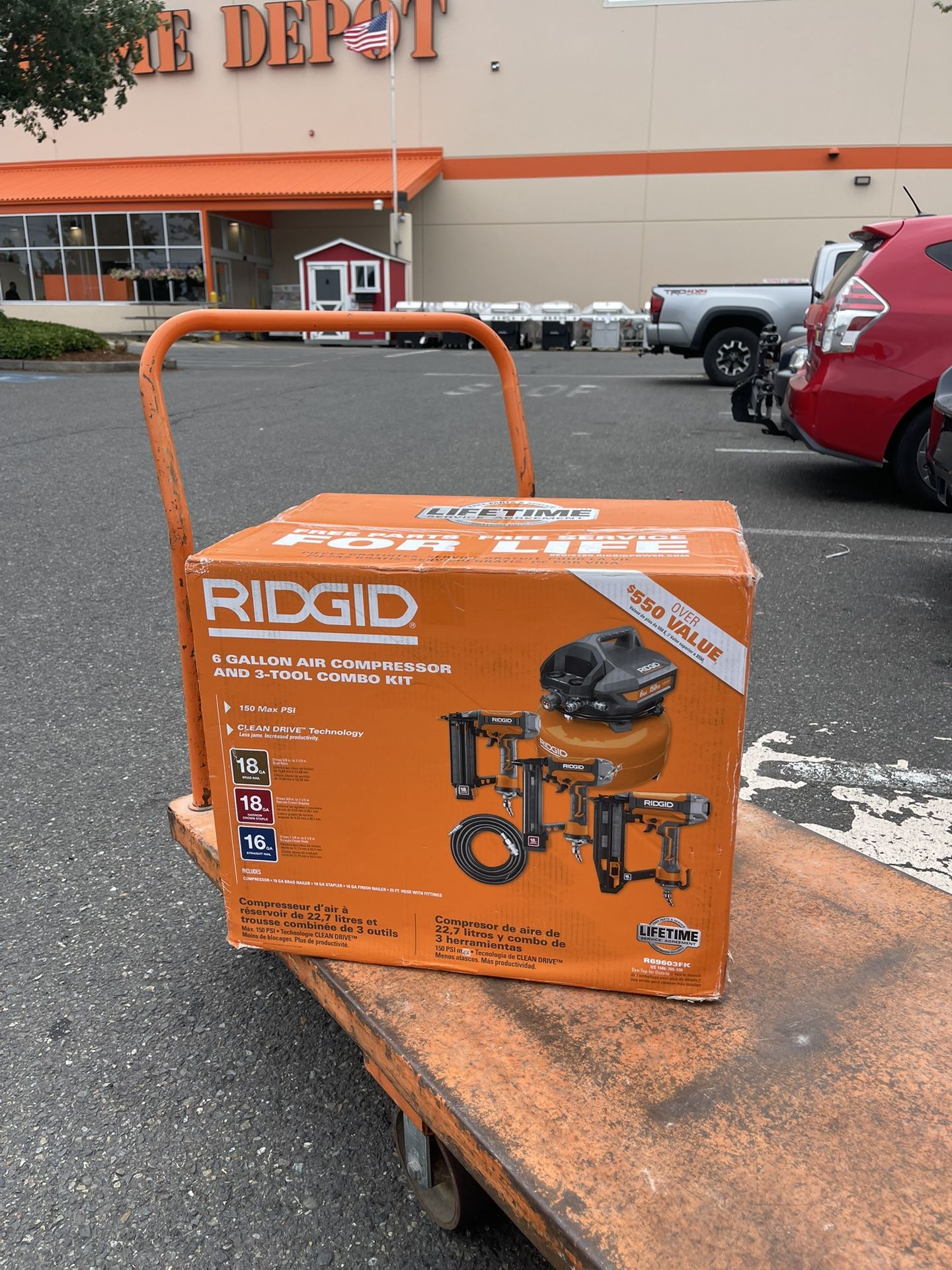 Ridgid 6 Gal. Portable Electric Pancake Air Compressor w/ 18GA Brad Nailer, 16GA Straight Finish Nailer, & 18GA Finish Stapler