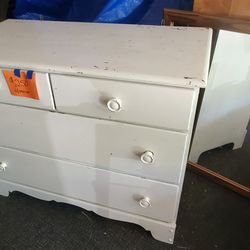Solid Wood 4 Drawer Dresser with Mirror 