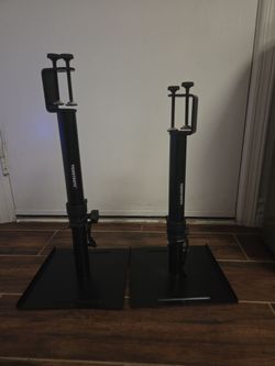 Vondynote speaker stands