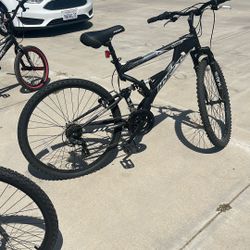 Hyper Bicycles 26" Havoc Mountain Bike
