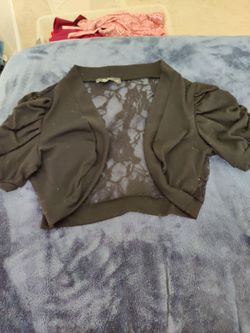 Black Lace Back Cropped Shrug