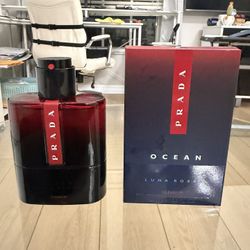 Prada Luna Rossa