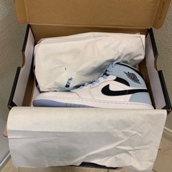 Jordan 1 Mid Size 8M 