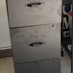 3 Drawer File Cabinet 