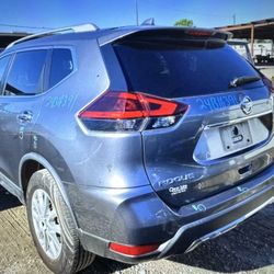 Nissan Rogue Parts Doors Tailgate Interior 