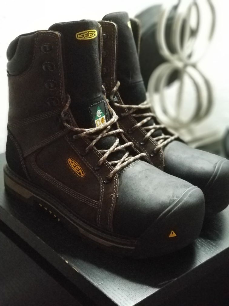 keen work boots brand new