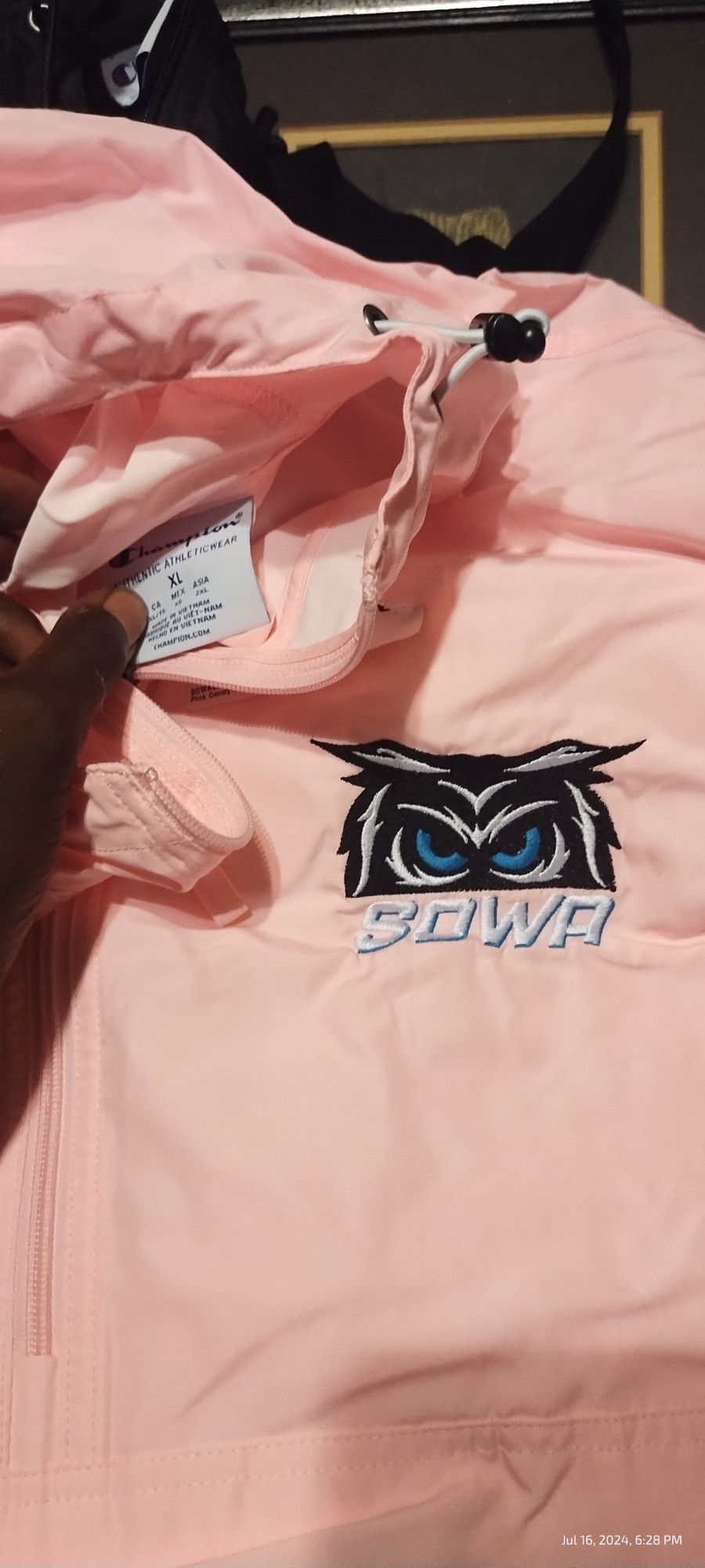 champion windbreaker