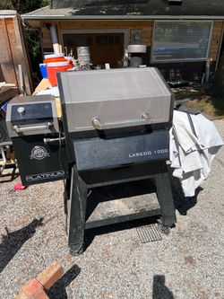 PitBoss Laredo 1000 Pellet Grill
