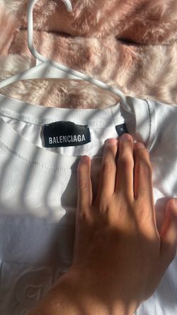 White balenciaga Tee shirt