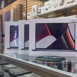 16”MacBook Pro M1 Max 32gpu 32gb Ram 2tb Ssd 