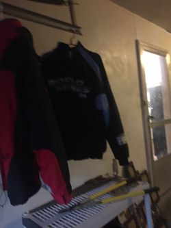 Men’s World Series size xl winter coat