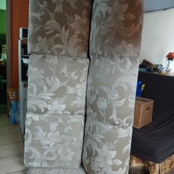Smoke Free Couch And Chair