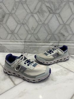 Size 9.5 Women’s On Running Cloudvista Sneaker Shoes
