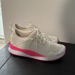 Women’s Puma Shoes