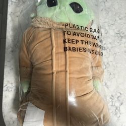 Baby Yoda Pillow Pet 