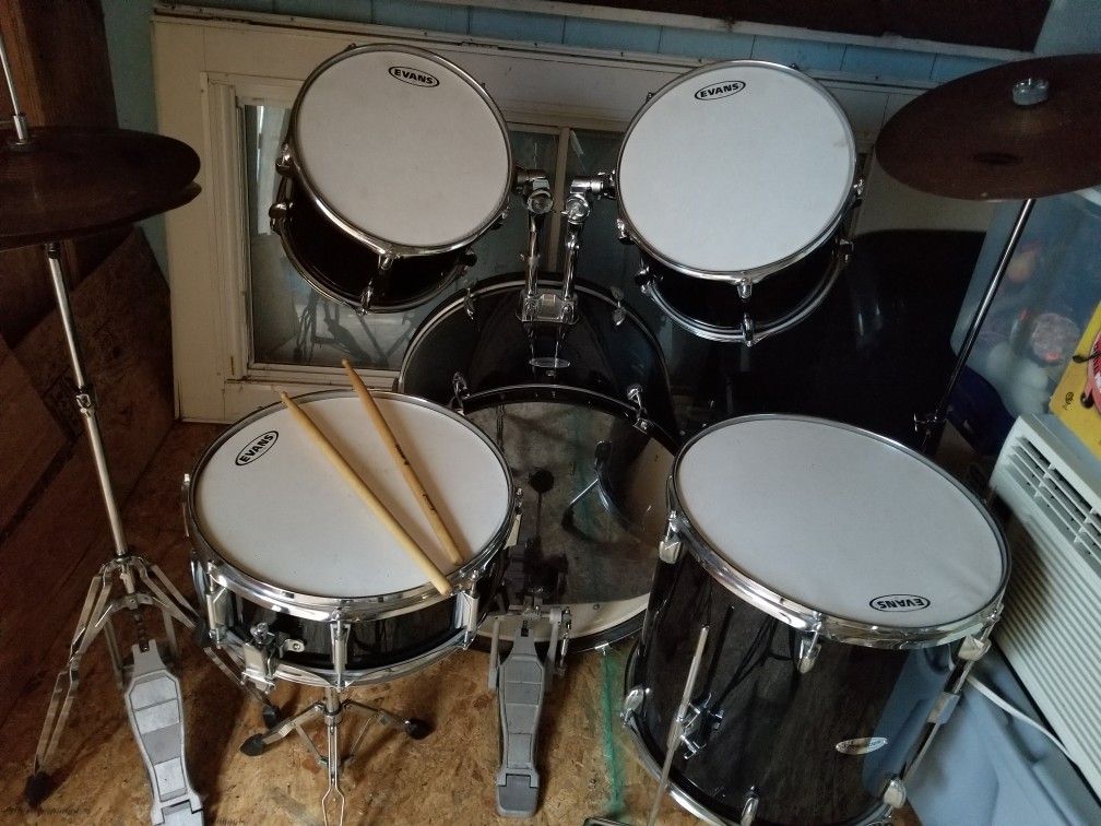 vendo batería para música