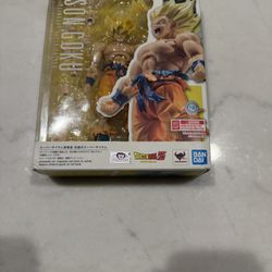 Dragon Ball Z S.H.Figuarts Super Saiyan Goku (Legendary Super Saiyan) Action Figure