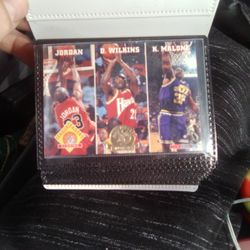 5th Anniversary Gold Basketball Lot