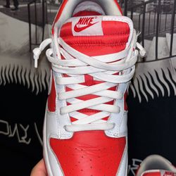Nike Dunk championship Red Size 10