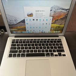 2011 MacBook Air 13’
