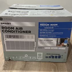 GE Smart Window AC 10,000 BTU - WiFi Enabled - Great Condition