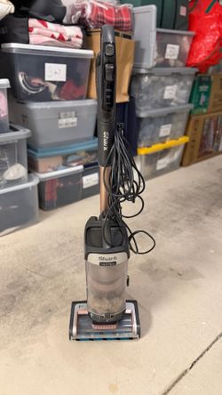 Shark AZ2002 Vertex DuoClean Vacuum Cleaner