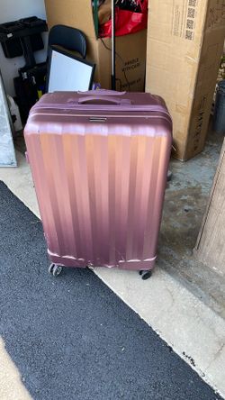 Oversized Suitcase 