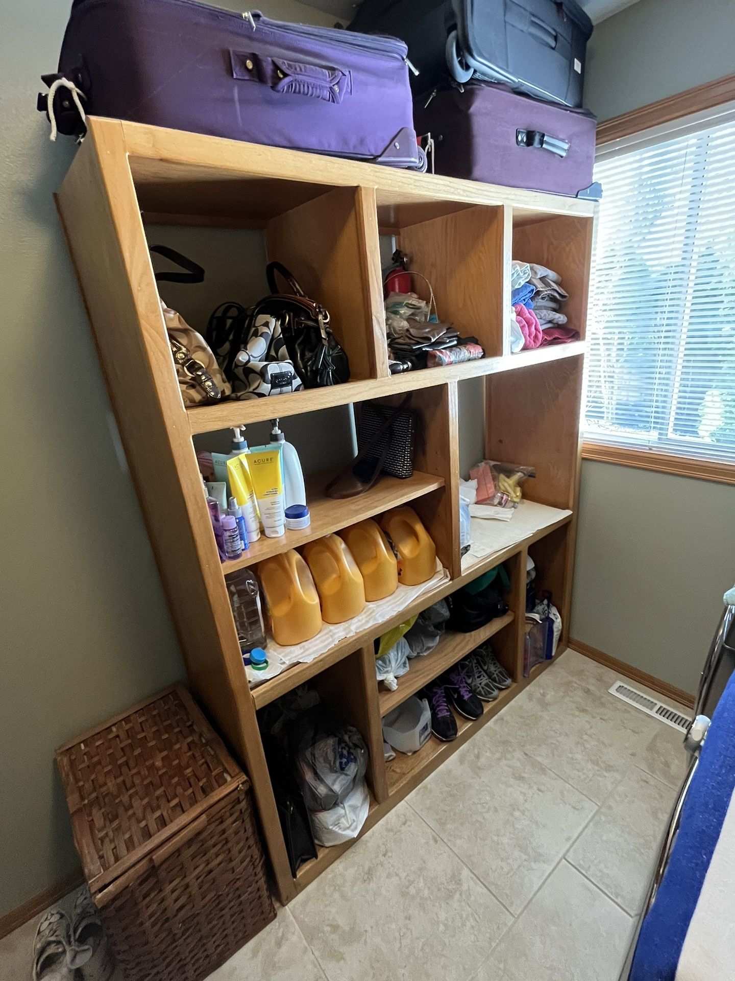 Shelving Unit