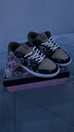 Travis Scott Dunks