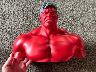 Red hulk popcorn bucket