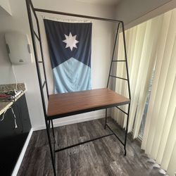Haverud Table
